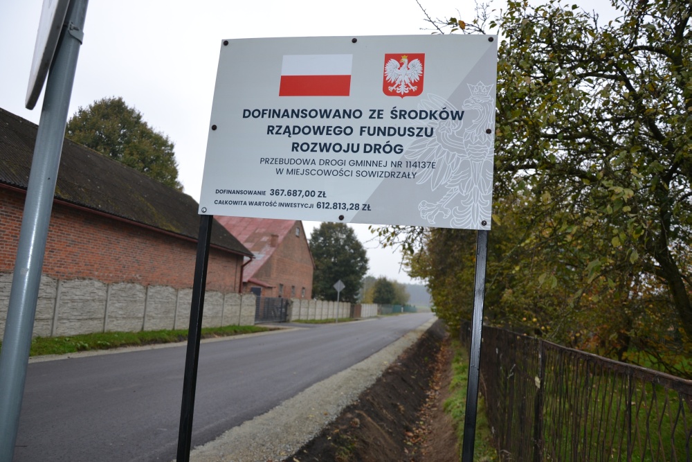 Droga w m. Sowizdrzały Droga w m. Sowizdrzały